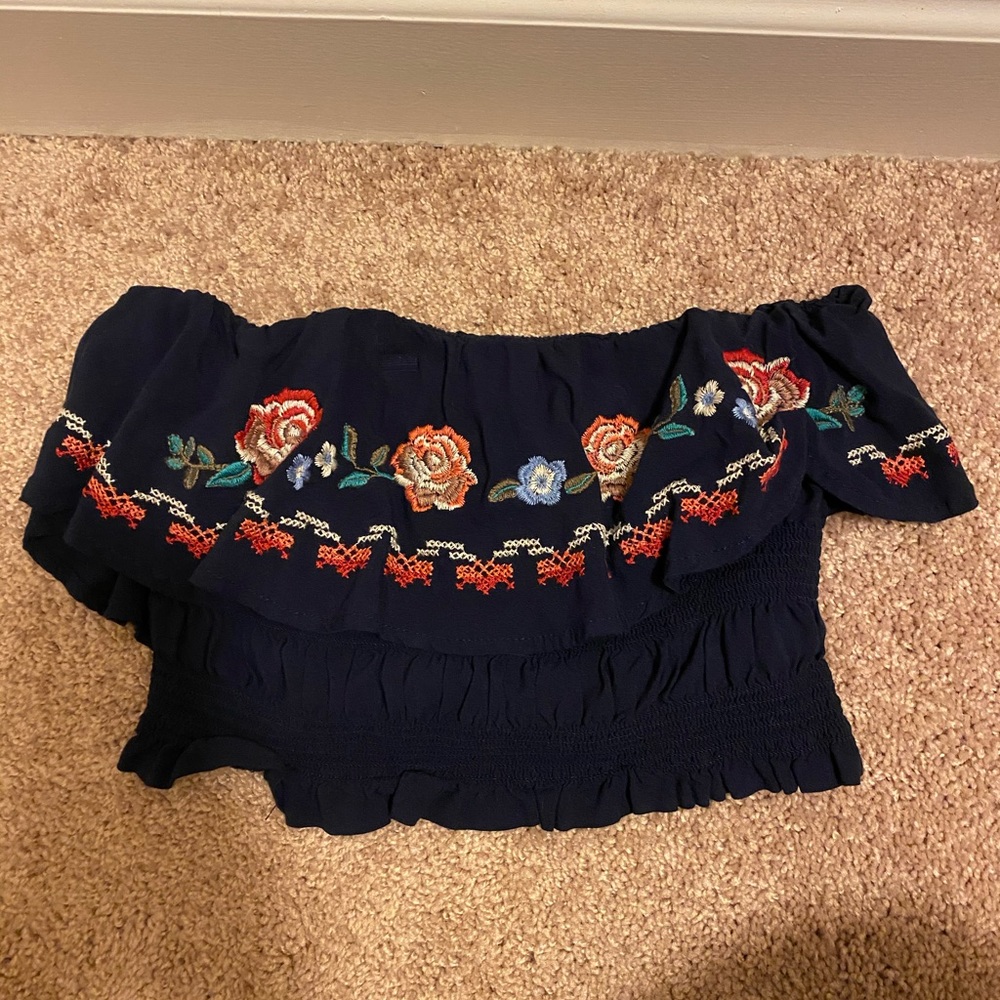 Crop top